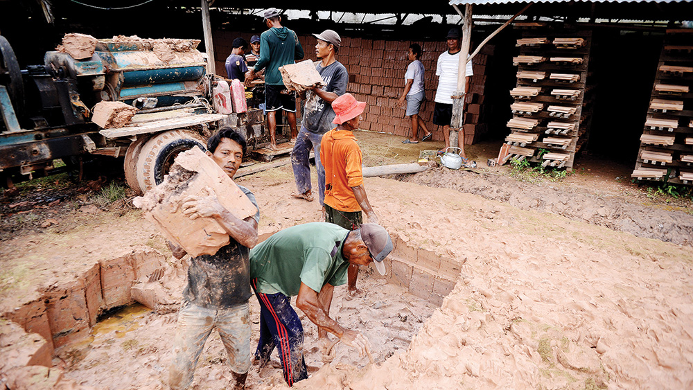 Program Gentengisasi dari Pemerintah Sentuh Ekonomi Desa