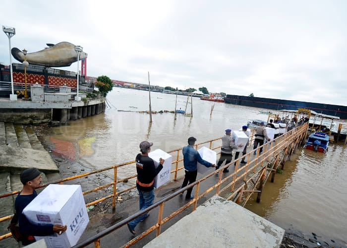 Distribusi Logistik Wilayah Perairan