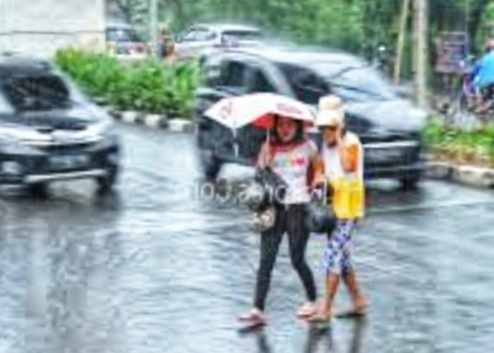 Perkiraan Cuaca Palembang Hari Ini: Hujan Ringan Hingga Sedang, Waspada Genangan Air dan Mendung