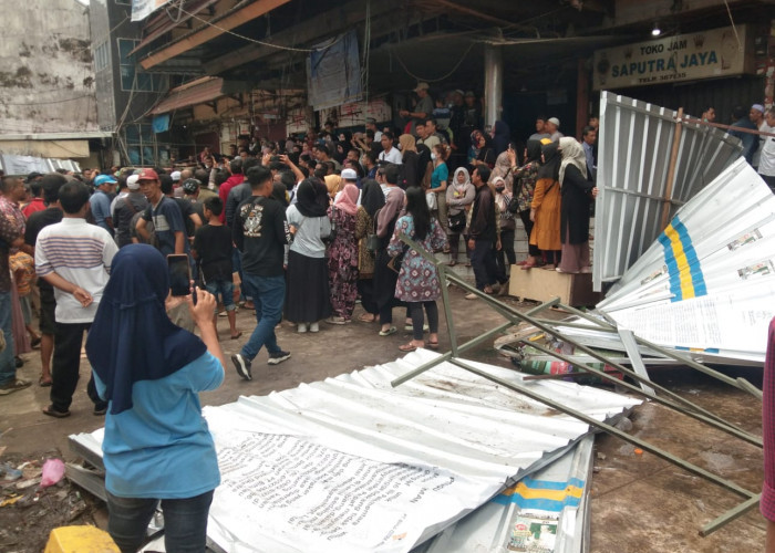 Revitalisasi Gedung Pasar 16 Ilir Palembang Kembali Bergejolak 