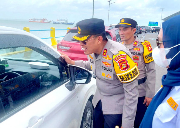 Cegah Risiko Pelayaran Masa Libur Nataru, Kapolres Banyuasin Monitoring Pelabuhan TAA  