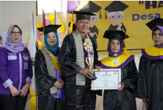 Keren! Puluhan Lansia di Prabumulih Meriahkan Wisuda Sekolah Lansia Tangguh Harapan Bunda