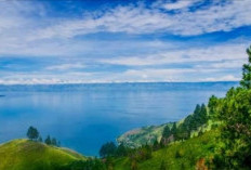 7 Danau Terindah di Indonesia yang Wajib Dikunjungi untuk Healing dan Menyegarkan Pikiran