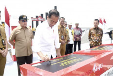 Presiden Jokowi Resmikan Tol Indralaya-Prabumulih dan Flyover Patih Galung  