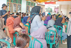 Nelayan Tulung Selapan Dapat Bantuan Alat Tangkap Ikan dari DPRD Sumsel