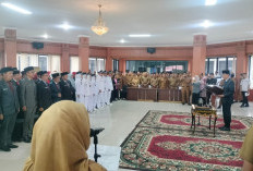 Suasana Gaduh saat Pelantikan, Muchendi Tegur ASN , Ingatkan Disiplin dan Loyalitas 