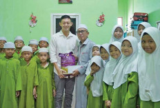 Bantu Sesama Tanpa Pandang Agama, Pengusaha Suhandy Bantu Anak-Anak Panti Asuhan di Palembang 