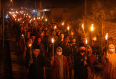 Cahaya Obor Menyambut 1 Suro, Warisan Budaya Jawa yang Tetap Bertahan