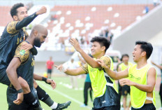 Tidak Bergaji Tetap Bertaji, Pertandingan Sarat Emosi Sriwijaya FC (3) vs PSPS (2)