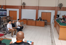 Dakwaan Korupsi Kabid SMA Provinsi Sumsel: Sidang Perdana dengan Aksi Eksepsi