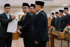 Teddy Pimpin Tirta Musi, Apriadi PD Pasar, Wali Kota Palembang juga Lantik Kadispora dan Kadis PUPR