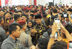 Jokowi Rela Capek ke Palembang, Buka Muktamar XX IMM, Disambut Pj Gubernur di Bandara 