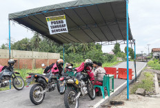 Tindak Boleh Ditunda, Perbaikan Jembatan Kelekar yang Ambruk akibat Arus Deras Banjir Prabumulih