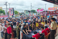 Heboh, Membludak  dan  Antri  Sejak Jam 5 Pagi