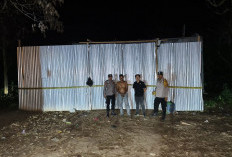 Polisi Pasang Garis Polisi di Pabrik Penggilingan Padi yang Terbakar di SP Padang, Pemilik Diduga Menghilang