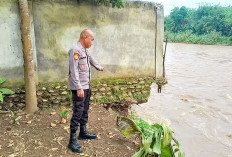 Belasan Rumah di Tebing Tinggi Terancam Ambruk