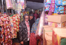 Bupati Teddy Cek Ketersediaan Bahan Pokok