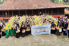 Siswa/i SD Muhammadiyah 6 Palembang Outing Class ke Museum Balaputradewa 