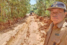 Warga Harapkan PT MHP Lakukan Pengecoran Jalan