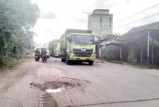 Jelang Arus Mudik, Tambal Sulam- Timbunan Batu Justru Hiasi Ruas Jalinteng - Jalintim 