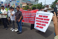 Aliansi Aktivis Ogan Ilir Gelar Aksi di Polda Sumsel, Desak Evaluasi Kapolres OI