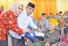 Wujudkan Kepedulian, Salurkan Santunan, Anak Yatim hingga Lansia