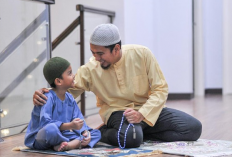 Ingin Anak Salat Tarawih dengan Khusuk, Ini Tips yang Bisa Dicontoh