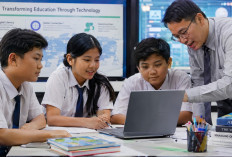 Sekolah Tak Lagi Sama, Era Digital Ubah Cara Belajar Generasi Muda