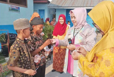 Cegah Cacingan, Puskesmas Celikah Kayuagung Bagikan Obat Cacing ke 102 Anak Usia 2–12 Tahun