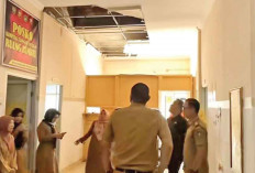 Plafon Jebol dan Mesin Air-Komputer Hilang, Kondisi Kantor Lurah Prabujaya Memprihatinkan