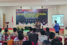 Rapat Pleno Rekapitulasi Suara Pilkada 2024 di OKU Timur Diskor Akibat Gangguan Sistem Sirekap