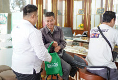  Hari Pelanggan Nasional, Pegadaian Kanwil III Sumbagsel Bagikan Emas untuk Nasabah