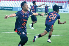 Laga Kandang Terakhir Berakhir Manis, Laskar Juaro Sukses Kanvaskan Persekat Tegal 3-1