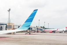 Cuaca Buruk di Jakarta, Delapan Pesawat Divert di Bandara SMB II Palembang, Ini Penampakannya 