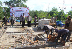SALUT! Polres OKU Timur Sulap 14 Rumah Reyot Jadi Layak Huni Seketika