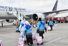 Kloter 3 Embarkasi Palembang Bertolak ke Tanah Suci, Ditambah 2 JCH Kloter 2 yang Sempat Tertunda karena Sakit