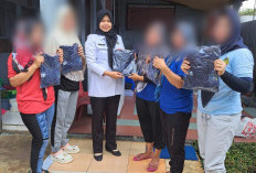  Lapas Narkotika Muara Beliti Bagikan Baju untuk Penuhi Hak Asasi Warga Binaan