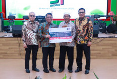 Semen Baturaja Rayakan 51 Tahun dengan Bantuan Pendidikan dan Sembako