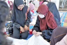 Mengikat Warna, Merangkai Kreativitas, Semangat PWP Kilang Pertamina Plaju dalam Kreasi Batik Jumputan