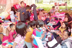 Sambangi Korban Kebakaran 1 Ulu, Feby Deru Berikan Bantuan dan Dukungan Moril 