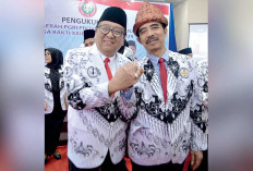 Teguh Sumarno Kukuhkan Ketua, Sekum  dan Anggota Pengurus PGRI Sumsel Periode 2024-2029 