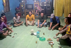 Silaturahmi dan Berikan Tali Asih, Wakapolres Datangi Rumah Korban Pemukulan Oknum Polisi