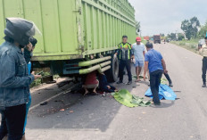 Motor Hantam Truk Parkir, Pengendara Tewas