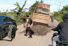 Tanpa Campur Pemerintah, Warga Minta Perbaikan Kerusakan