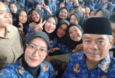 Air Mata dan Senyum Mengiringi Penyerahan 2.785 SK PPPK Paruh Waktu di Lahat