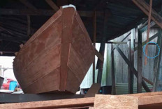 Keahlian Diwariskan Turun Temurun, Buat Perahu Getek Tak Hanya Alat Transportasi, Tapi Juga Warisan Budaya