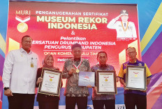 OKU Timur Pecahkan Tiga Rekor Muri, Bupati Enos: Kerja Keras Guru dan Insan Pendidikan