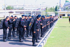 Sehari 30 Kali Water Bombing, Gambut Muba Masih Membara, 170 Personel Polri di-BKO kan untuk Karhutla di Muba 