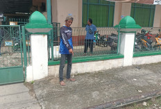 Man Bengek jadi Korban Penusukan OTD di Masjid Darul Muttaqien Kuto Batu Usai Sholat Tarawih