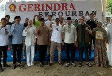 Gerindra Tebar 2.500 Paket Kurban di Palembang, 10 Sapi Disembelih Serentak
